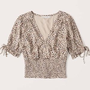 Abercrombie tie sleeve smocked waist top